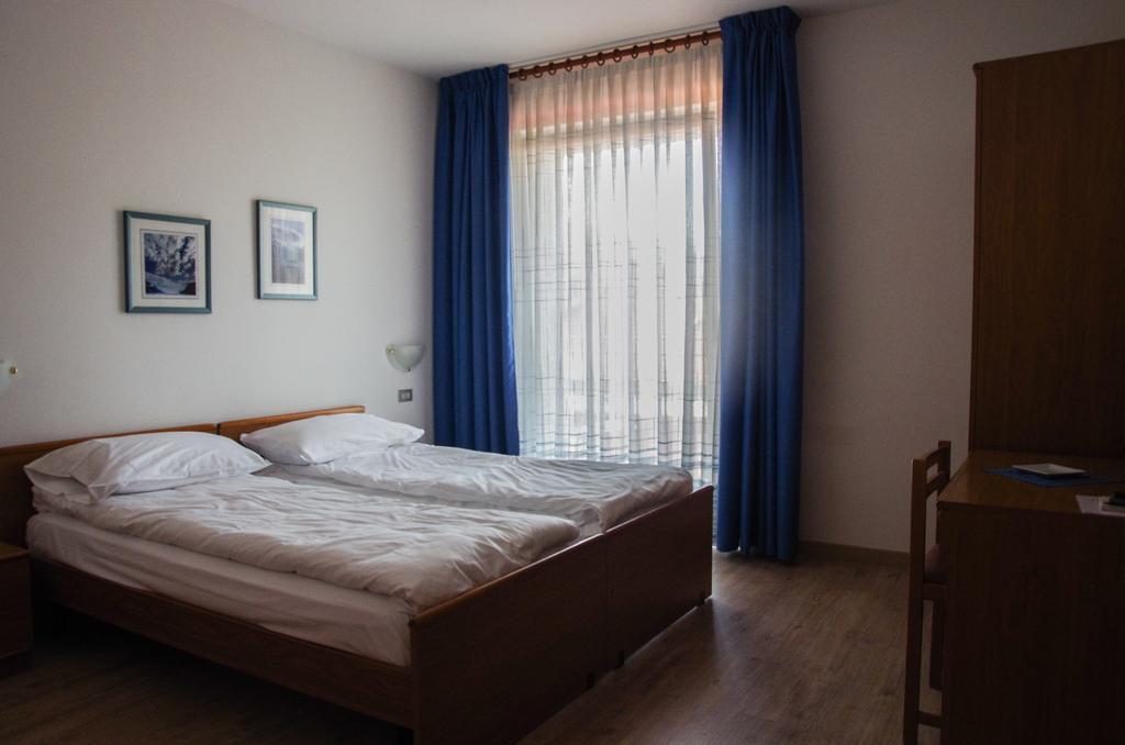 Hotel Villa Al Vento Torbole Sul Garda Εξωτερικό φωτογραφία