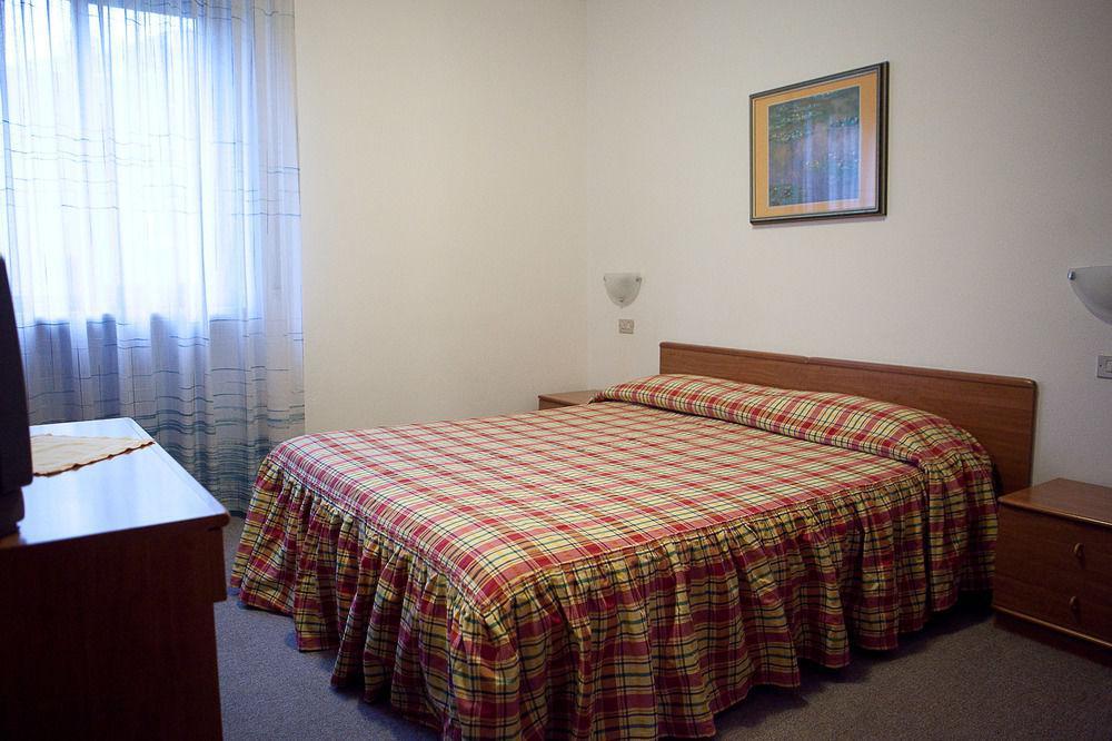 Hotel Villa Al Vento Torbole Sul Garda Εξωτερικό φωτογραφία
